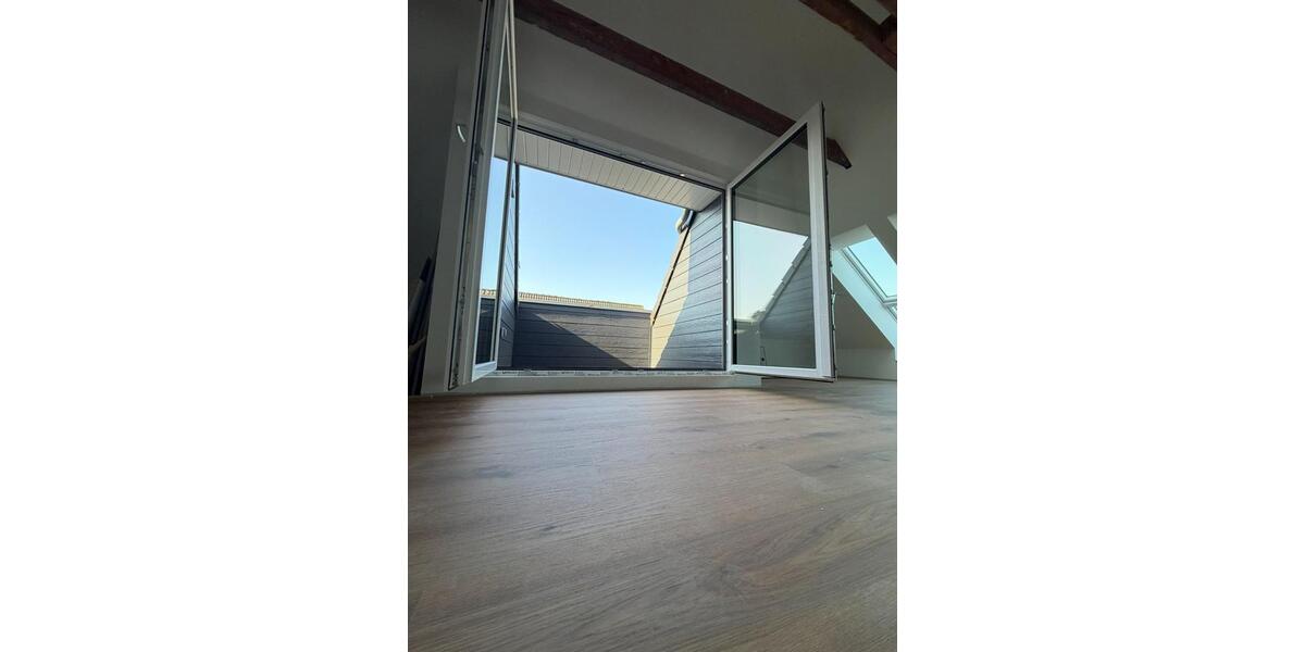 Dachgeschoßwohnung Fahrdorf - 3 Zimmer, 92 m&sup2;, 1.525&euro; | Angebot:25931741