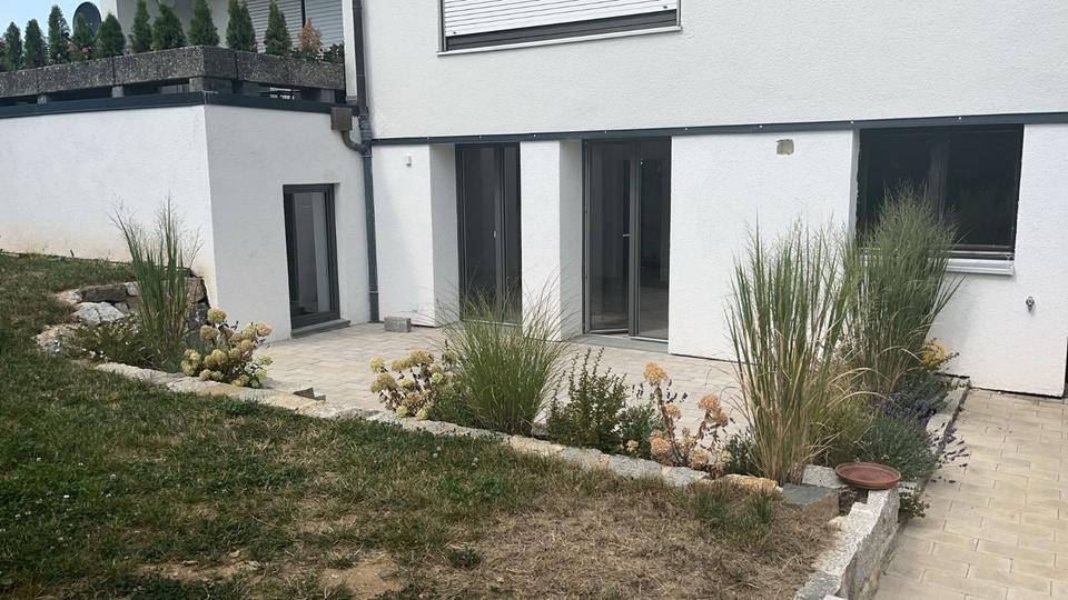 Etagenwohnung Waldershof - 2 Zimmer, 84 m&sup2;, 840&euro; | Angebot:24679928