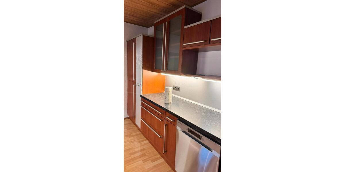 Etagenwohnung Großheirath - 5 Zimmer, 125 m&sup2;, 740&euro; | Angebot:26251085