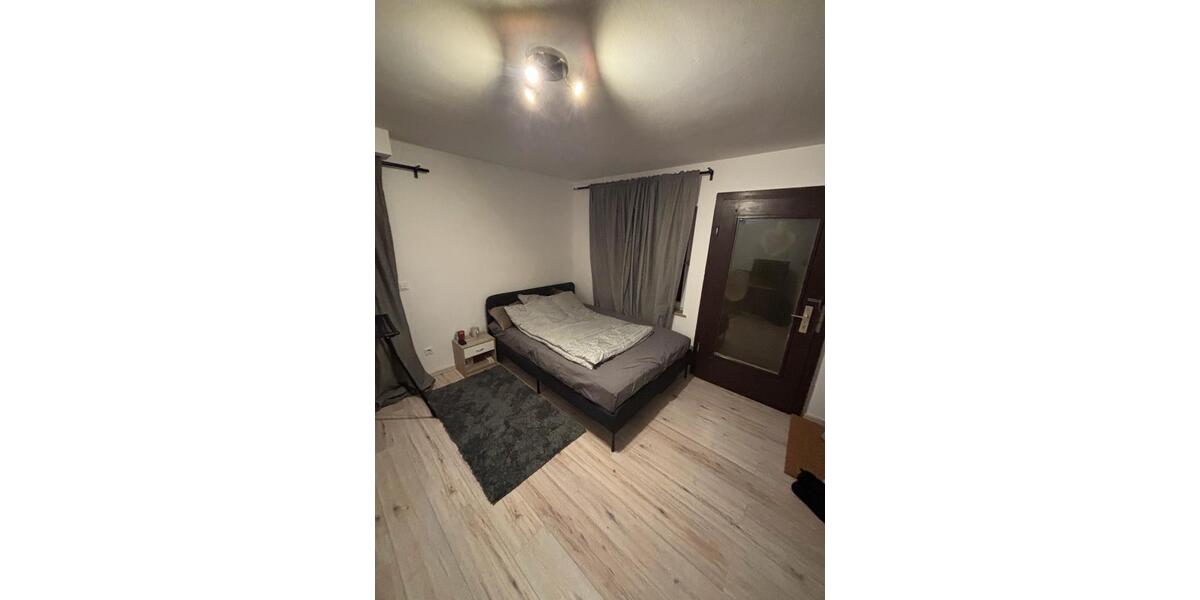 Schönes WG Zimmer in 3er WG 1 zimmer