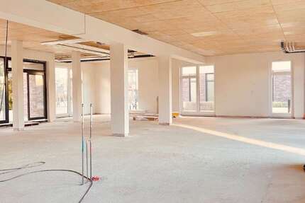 Gewerbeobjekt Michendorf - 3.570&euro; | Angebot:27023093