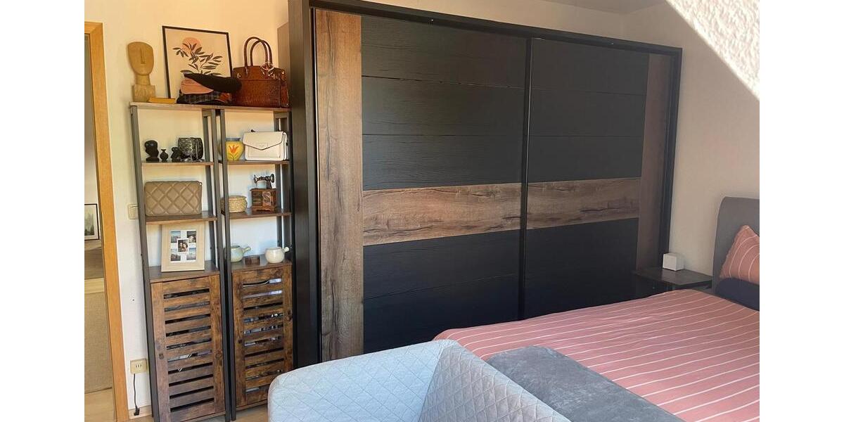 Dachgeschoßwohnung Bad Neustadt an der Saale - 2.5 Zimmer, 70 m&sup2;, 895&euro; | Angebot:26632556