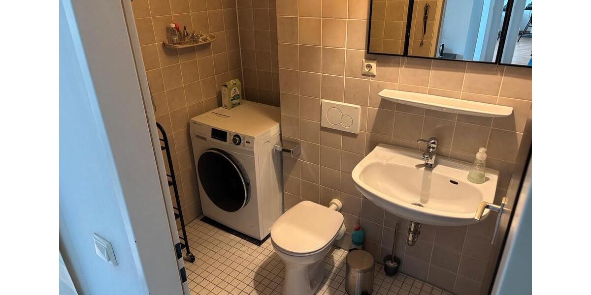 Etagenwohnung Düsseldorf Stadtbezirk 5 - 1 Zimmer, 71 m&sup2;, 940&euro; | Angebot:26644872