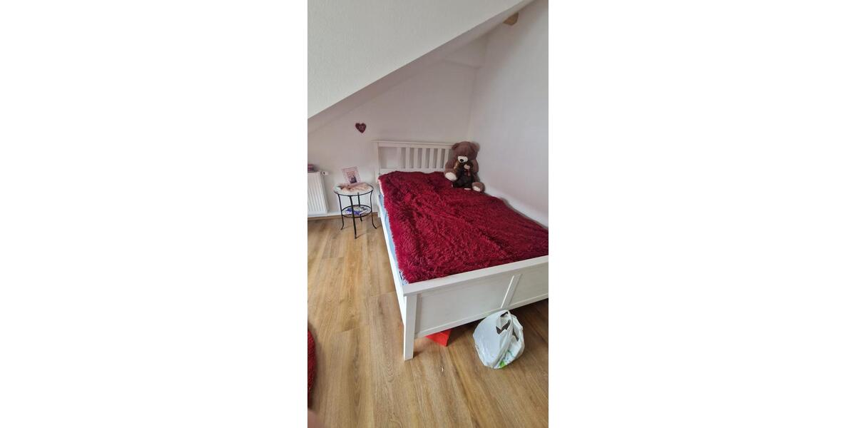 Dachgeschoßwohnung Taunusstein - 2 Zimmer, 51 m&sup2;, 650&euro; | Angebot:26690852