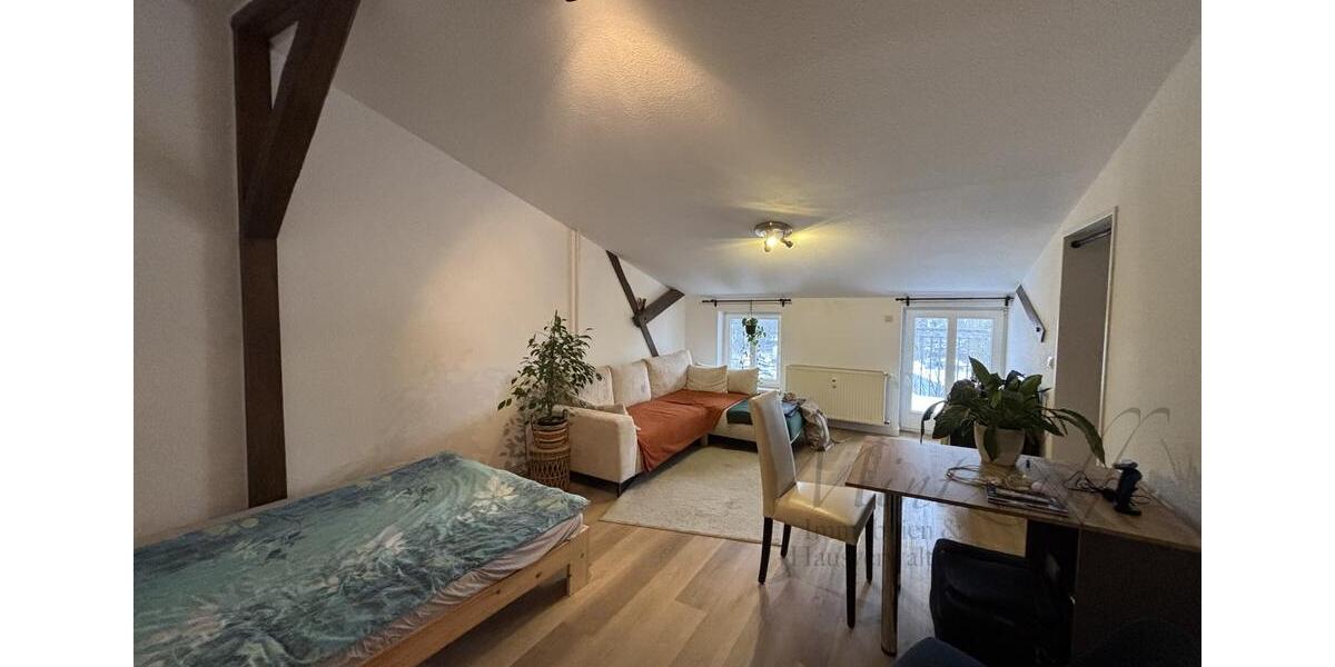 Dachgeschoßwohnung Stendal - 1.5 Zimmer, 53 m&sup2;, 368&euro; | Angebot:26008358