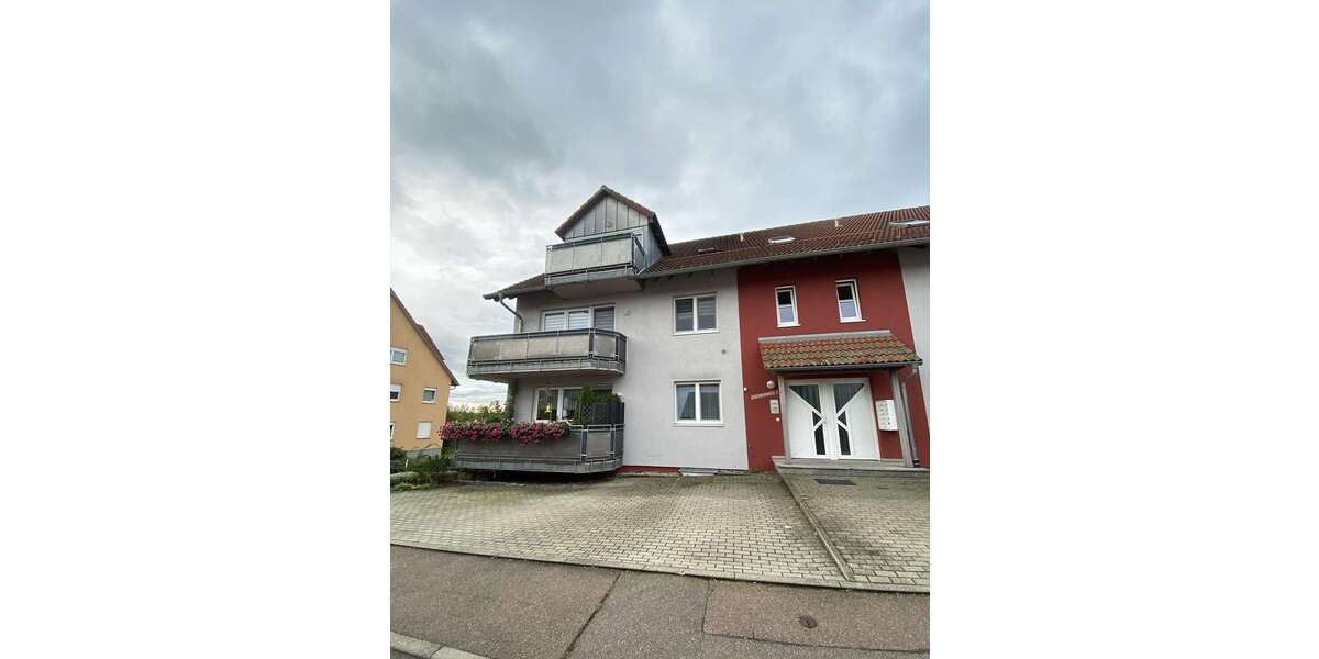 Etagenwohnung Schkopau Ermlitz - 2 Zimmer, 62 m&sup2;, 530&euro; | Angebot:25158887