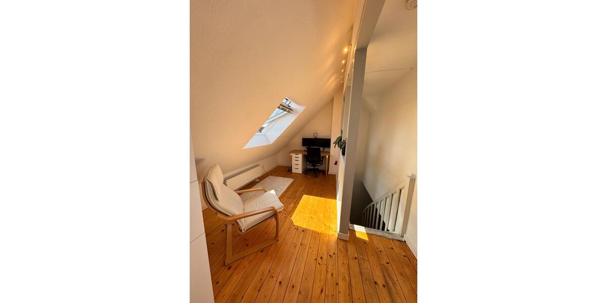 Wohnen auf Zeit Düsseldorf Derendorf - 3.5 Zimmer, 120 m&sup2;, 870&euro; | Angebot:26479133