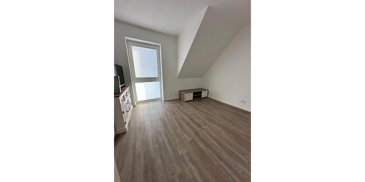 Etagenwohnung Papenburg - 3 Zimmer, 76 m&sup2;, 685&euro; | Angebot:26476829
