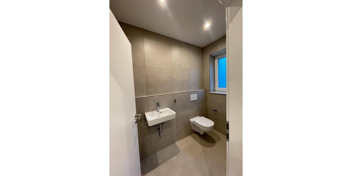 Etagenwohnung Dinklage - 4 Zimmer, 135 m&sup2;, 1.500&euro; | Angebot:26072625