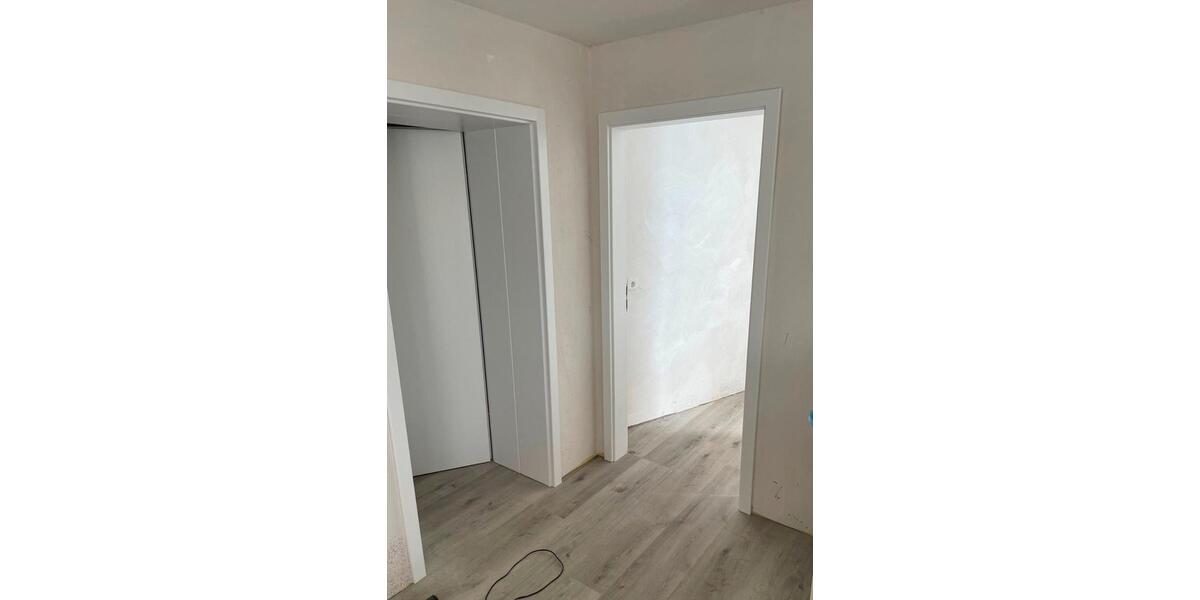 Erdgeschoßwohnung Attendorn - 3 Zimmer, 80 m&sup2;, 820&euro; | Angebot:24846407