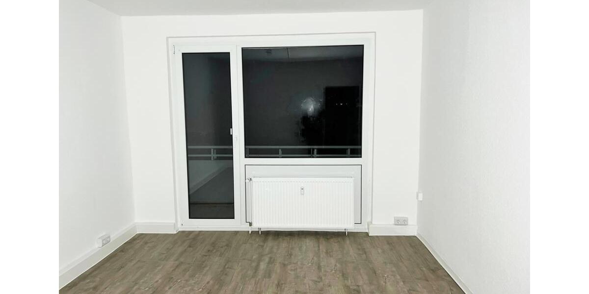 Sanierte Familienwohnung sofort bezugsfertig! 4 zimmer