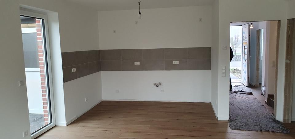 Doppelhaushälfte Papenburg - 5 Zimmer, 104 m&sup2;, 950&euro; | Angebot:25027440