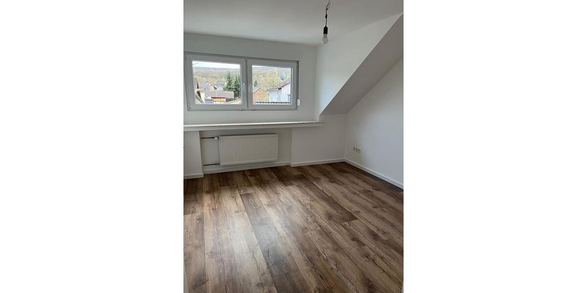 Maisonettenwohnung Bad Neuenahr-Ahrweiler Ahrweiler - 3 Zimmer, 85 m&sup2;, 900&euro; | Angebot:25722636
