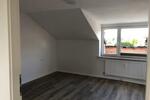 Dachgeschoßwohnung Osterrönfeld - 3 Zimmer, 79 m&sup2;, 600&euro; | Angebot:26415355