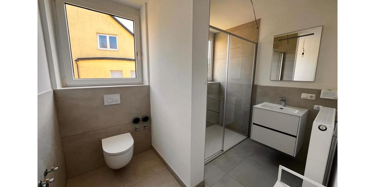 Erdgeschoßwohnung Bayreuth Meyernberg - 2 Zimmer, 83 m&sup2;, 1.120&euro; | Angebot:26701522
