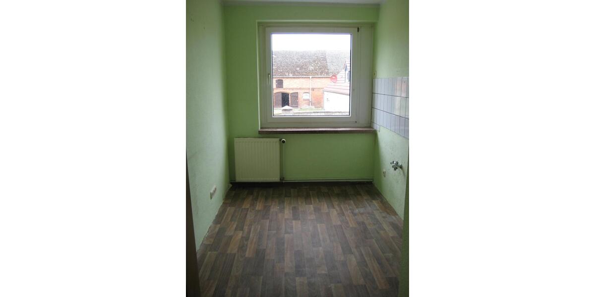 Erdgeschoßwohnung Osterburg (Altmark) - 3 Zimmer, 30 m&sup2;, 246&euro; | Angebot:8828028