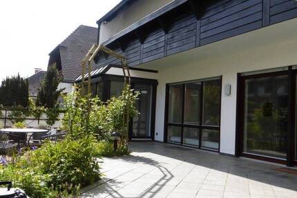 Wohnung Nürnberg Mögeldorf - 4 Zimmer, 126 m&sup2;, 1.360&euro; | Angebot:26585098