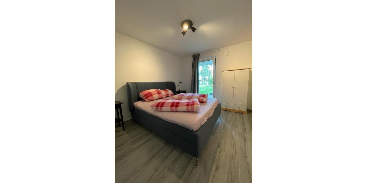 Erdgeschoßwohnung Am Mellensee - 4 Zimmer, 110 m&sup2;, 1.700&euro; | Angebot:25635617