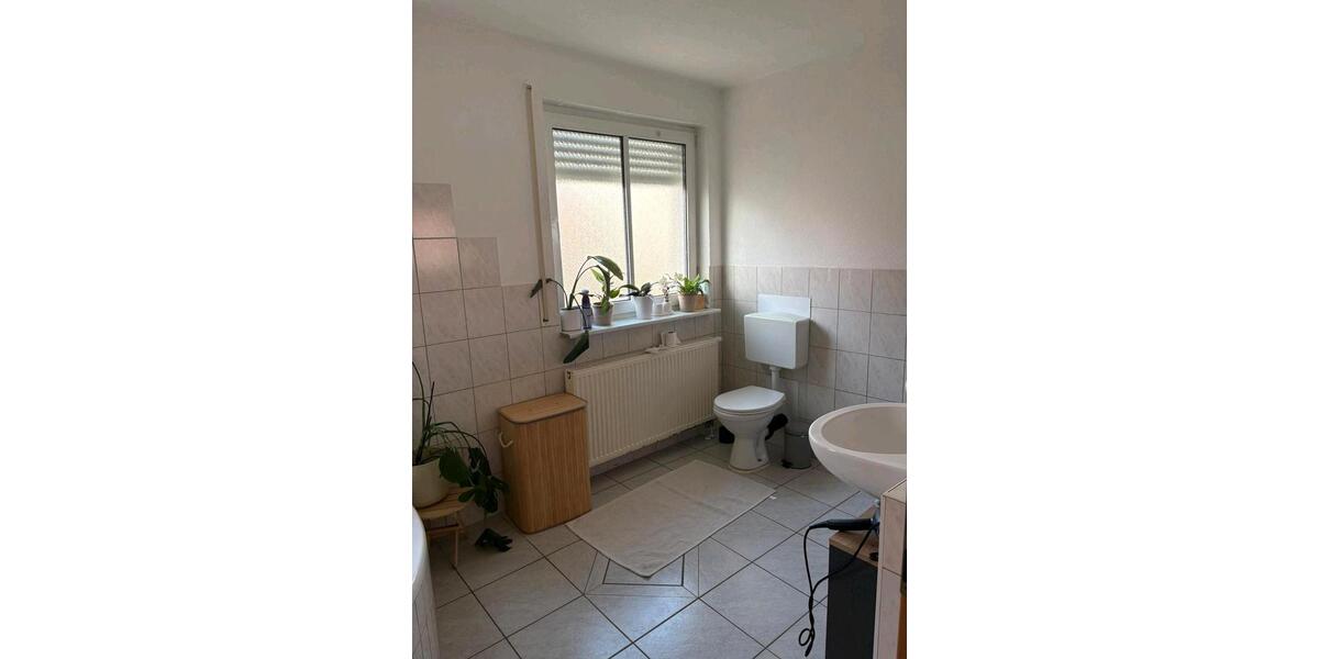 Reihenhaus Bad Neustadt an der Saale - 5 Zimmer, 145 m&sup2;, 1.540&euro; | Angebot:26266105