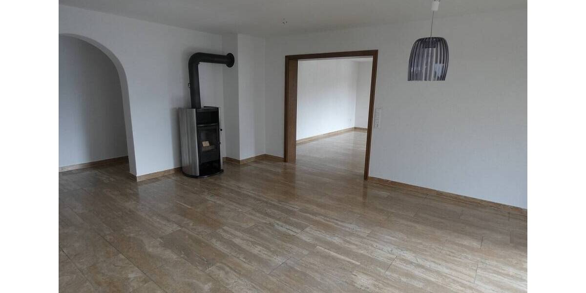 Etagenwohnung Stödtlen - 3 Zimmer, 115 m&sup2;, 890&euro; | Angebot:25800882