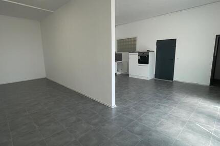 Loftwohnung Lebach Zentrum*1ZKB*Stellplatz*Einbauküche 1 zimmer