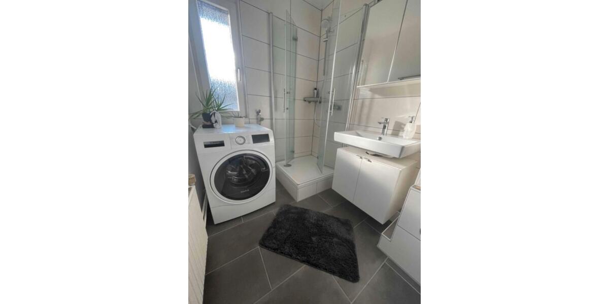 Wohnen auf Zeit Pforzheim - 17 Zimmer, 60 m&sup2;, 515&euro; | Angebot:24581306