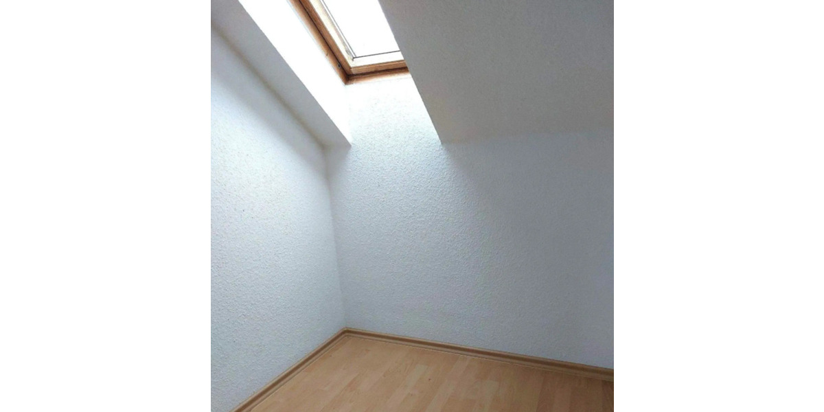 Dachgeschoßwohnung Gornsdorf - 2 Zimmer, 60 m&sup2;, 350&euro; | Angebot:25428667