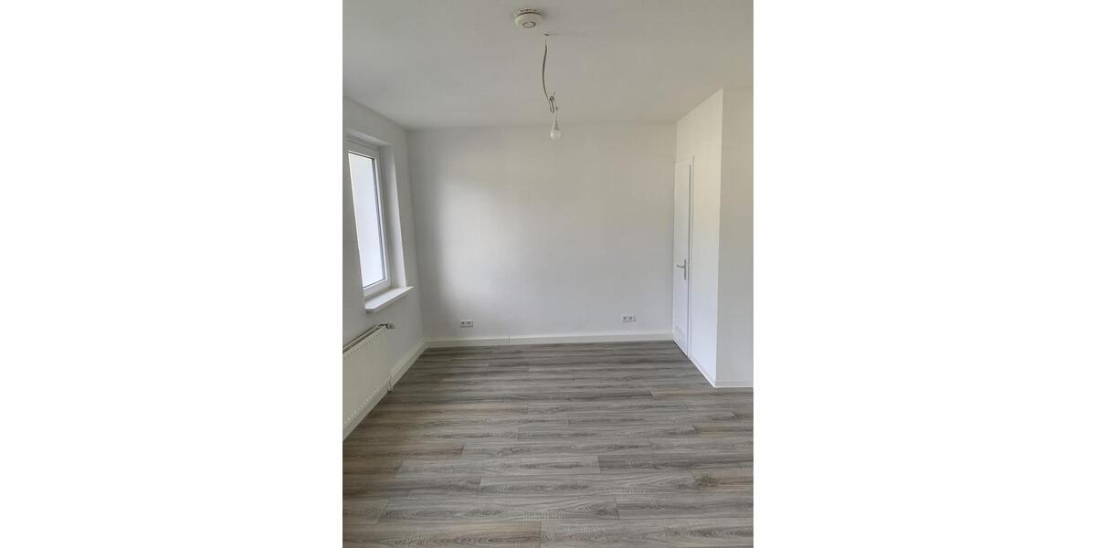 Etagenwohnung Stolberg (Rhld.) Büsbach - 5 Zimmer, 100 m&sup2;, 750&euro; | Angebot:26283497