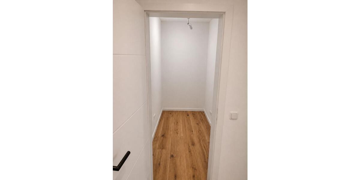 Etagenwohnung Grimma - 4 Zimmer, 101 m&sup2;, 1.212&euro; | Angebot:26635373