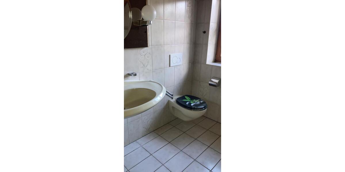 Dachgeschoßwohnung Weichering - 2 Zimmer, 85 m&sup2;, 985&euro; | Angebot:24570006