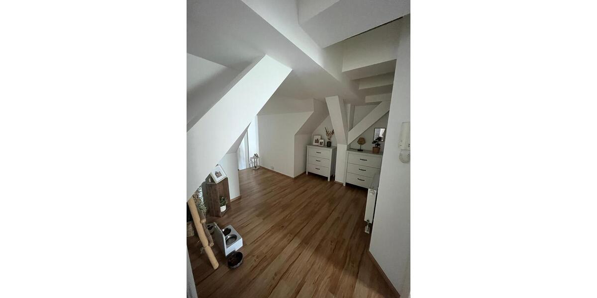 Dachgeschoßwohnung Neuruppin - 3 Zimmer, 112 m&sup2;, 1.150&euro; | Angebot:25261306