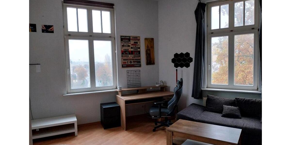 WG Zimmer ab 1.12 zur Untermiete Möbel bleiben drin 1 zimmer