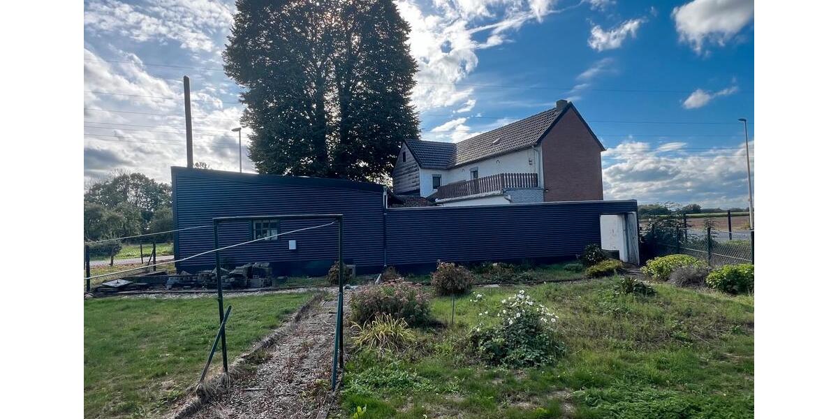 Einfamilienhaus Heinsberg - 9 Zimmer, 155 m&sup2;, 1.200&euro; | Angebot:25070453