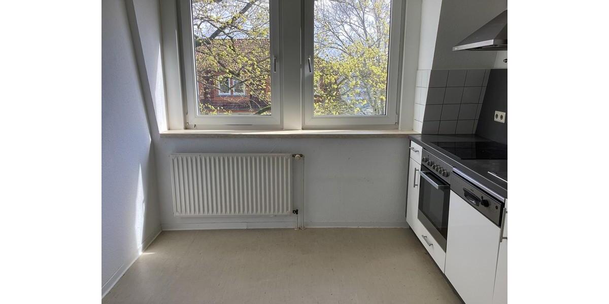 Dachgeschoßwohnung Osnabrück Wüste - 4 Zimmer, 74 m&sup2;, 908&euro; | Angebot:25984476