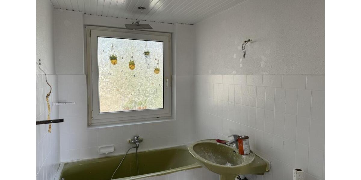 Dachgeschoßwohnung Burg (Dithmarschen) - 3 Zimmer, 65 m&sup2;, 600&euro; | Angebot:25954828