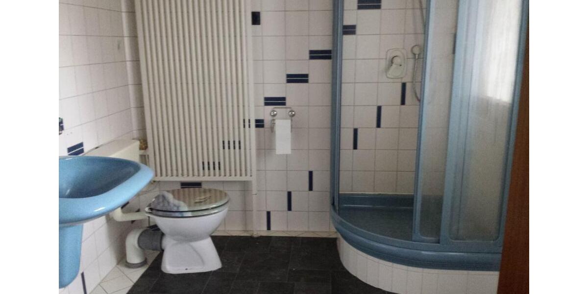 Etagenwohnung Oberkirch - 4 Zimmer, 90 m&sup2;, 1.100&euro; | Angebot:26235921