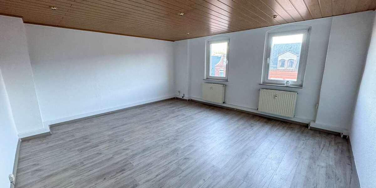 Etagenwohnung Aue-Bad Schlema Bad Schlema - 3 Zimmer, 75 m&sup2;, 365&euro; | Angebot:25234049