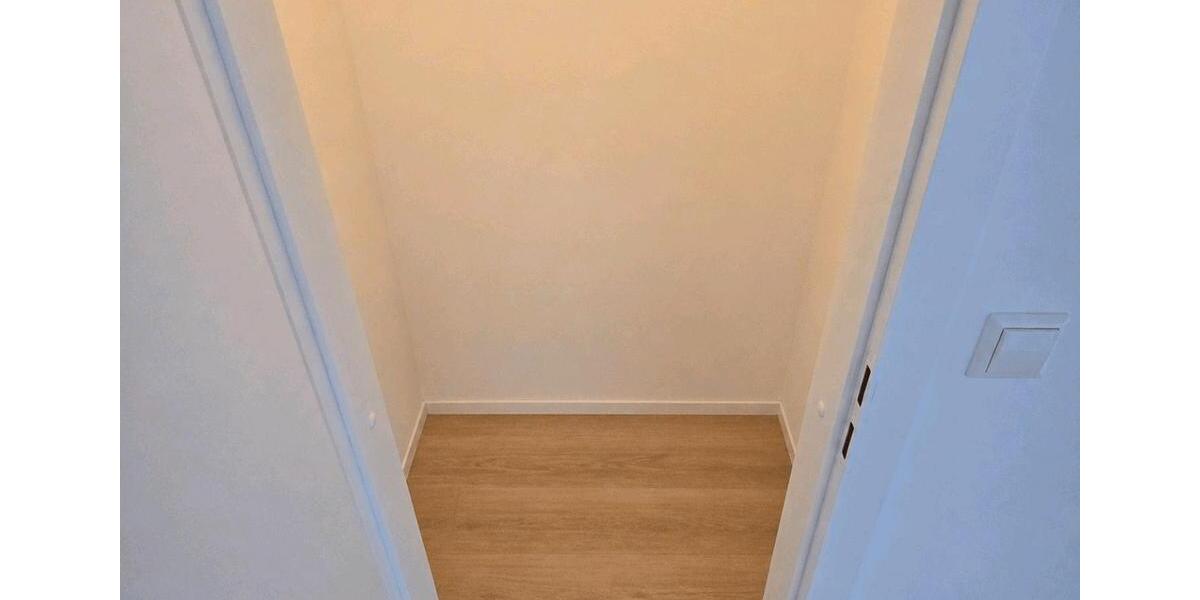 Etagenwohnung Mannheim Käfertal - 2 Zimmer, 73 m&sup2;, 950&euro; | Angebot:26675121
