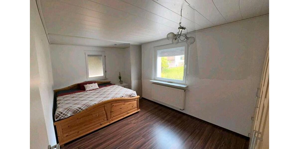 Etagenwohnung Weißbach - 3 Zimmer, 70 m&sup2;, 950&euro; | Angebot:26497847