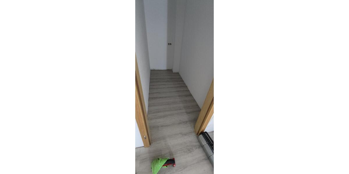 Etagenwohnung Geyer - 3 Zimmer, 93 m&sup2;, 520&euro; | Angebot:24732432