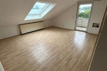 Wohnung Beilstein - 4 Zimmer, 74 m&sup2;, 1.150&euro; | Angebot:26676242