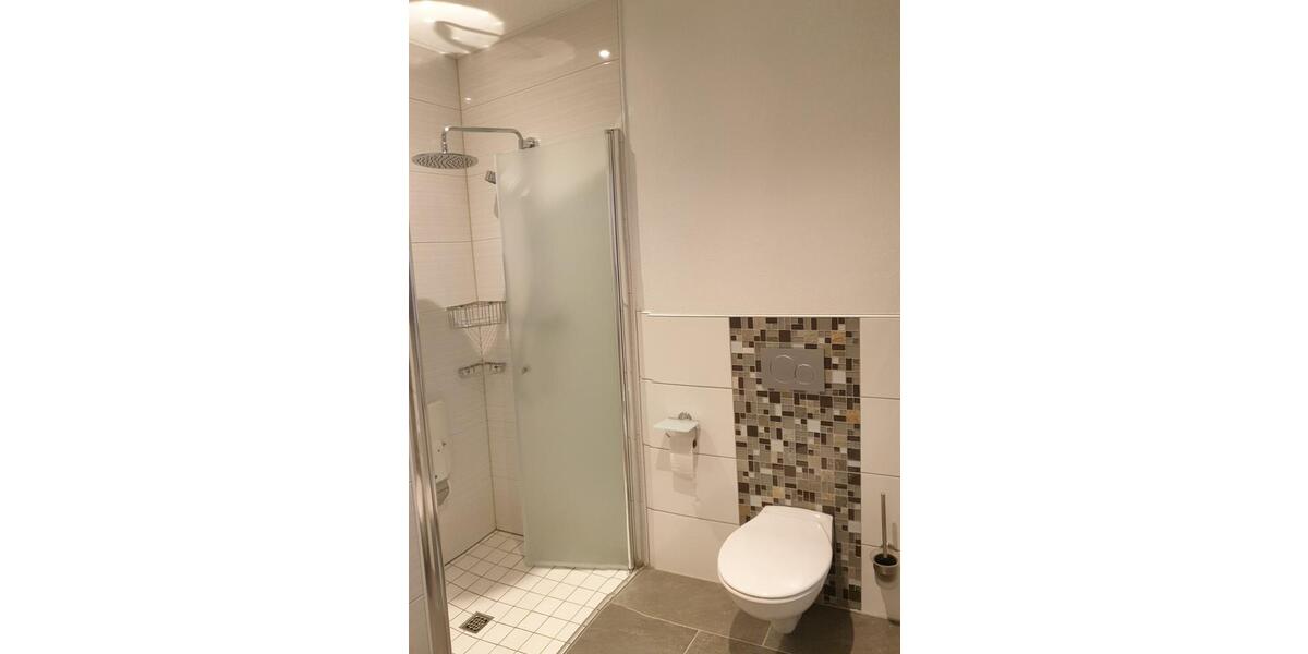 Wohnen auf Zeit Engelskirchen - 2 Zimmer, 70 m&sup2;, 1.020&euro; | Angebot:24470514