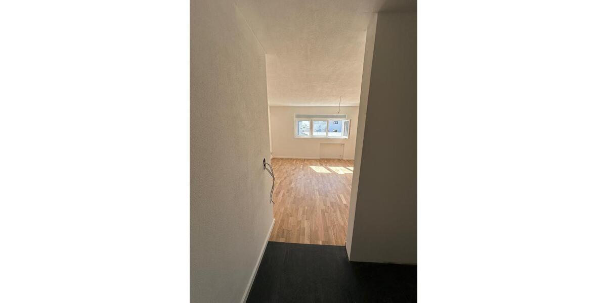 Erdgeschoßwohnung Baden-Baden Baden - 1.5 Zimmer, 39 m&sup2;, 725&euro; | Angebot:26563744
