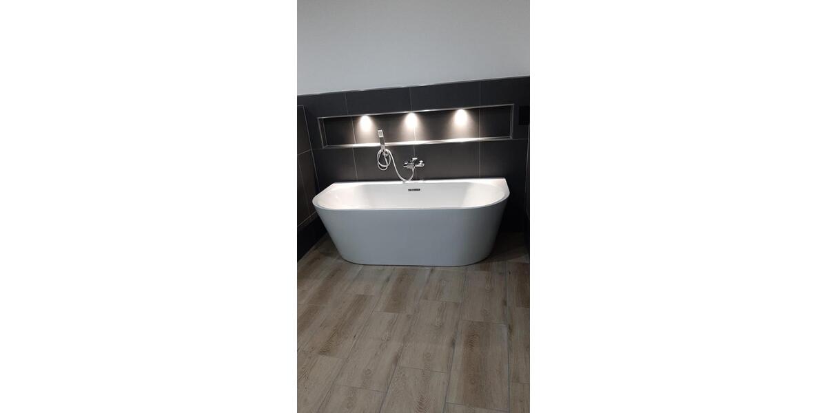 Erdgeschoßwohnung Kronach - 4.5 Zimmer, 120 m&sup2;, 1.200&euro; | Angebot:25614100