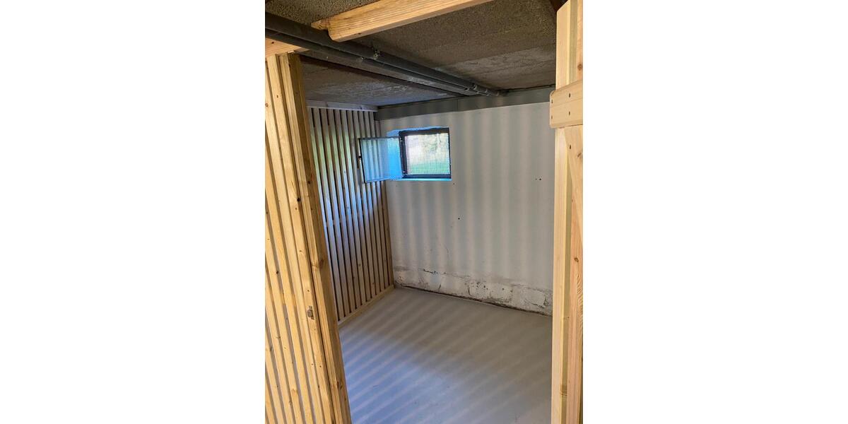 Dachgeschoßwohnung Nauort - 3.5 Zimmer, 70 m&sup2;, 595&euro; | Angebot:26627079