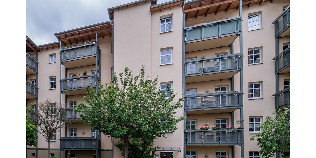 Mit Balkon und Lift! Zentral gelegene 2-Zimmer-Wohnung in Gera - Etagenwohnung Gera Ostviertel | Angebot:27156231