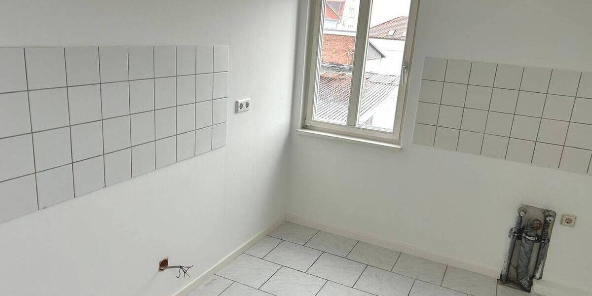 Etagenwohnung Sonneberg - 2 Zimmer, 69 m&sup2;, 440&euro; | Angebot:26527304