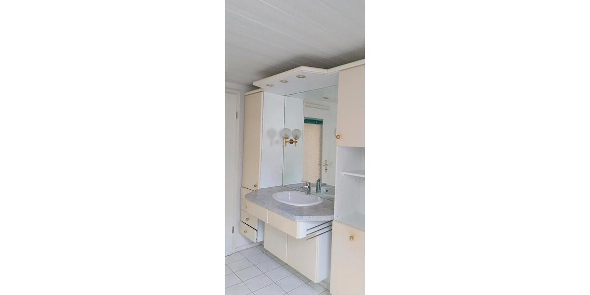 Dachgeschoßwohnung Zschopau - 2 Zimmer, 42 m&sup2;, 440&euro; | Angebot:25636226