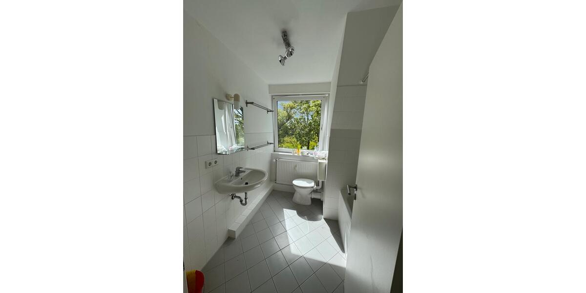 Etagenwohnung Nordstrand - 4 Zimmer, 110 m&sup2;, 900&euro; | Angebot:26611991