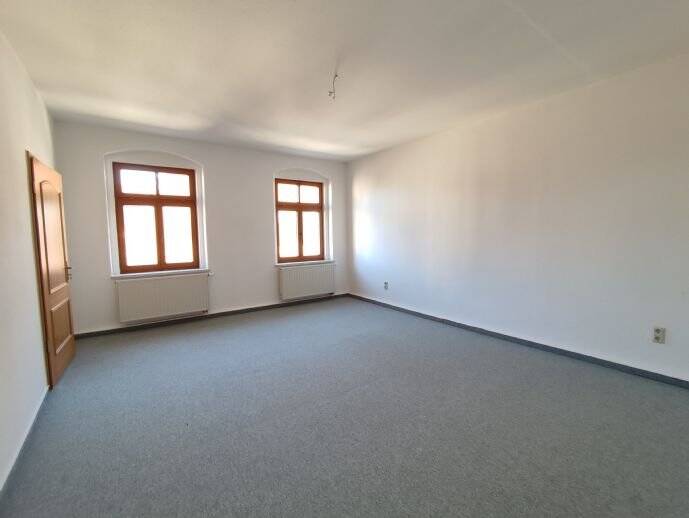 Etagenwohnung Löbau Altlöbau - 2 Zimmer, 107 m&sup2;, 538&euro; | Angebot:24026973